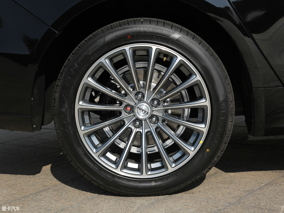 2017̩Z700 Z700H 1.8T ԄŞ