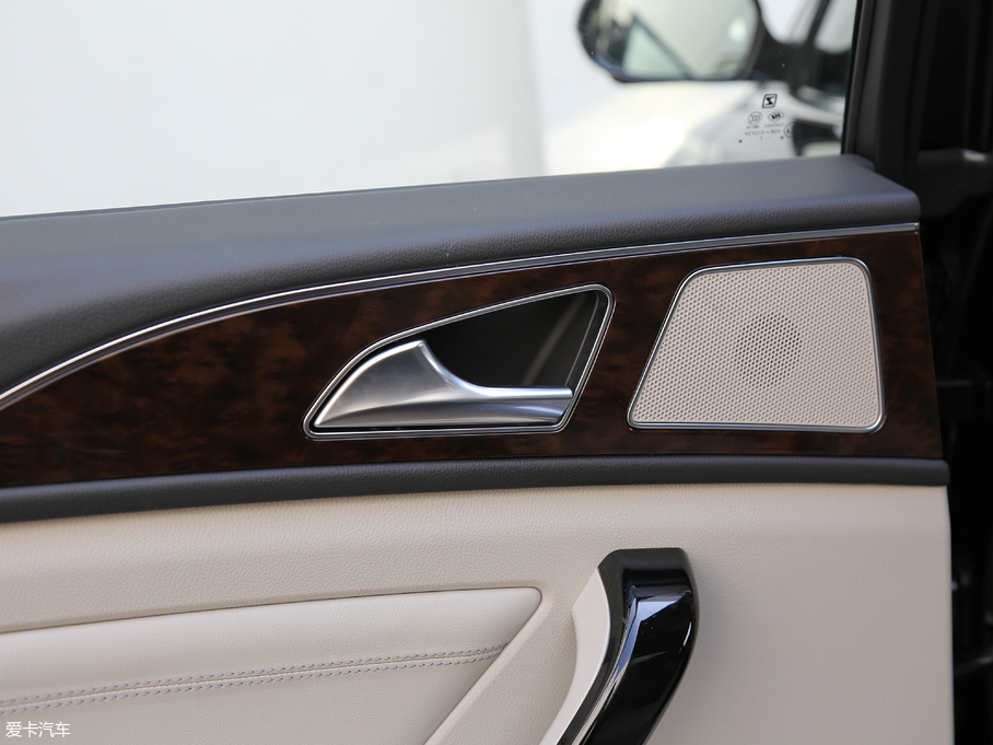 2017̩Z700 Z700H 1.8T ԄŞ