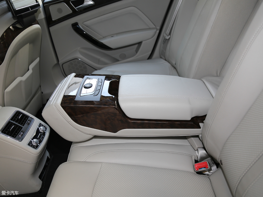 2017̩Z700 Z700H 1.8T ԄŞ