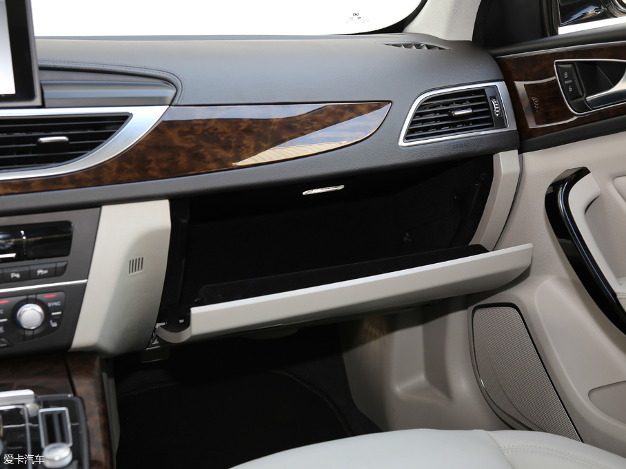 2017̩Z700 Z700H 1.8T ԄŞ