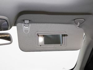 2017Z700H 1.8T ԄŞ g