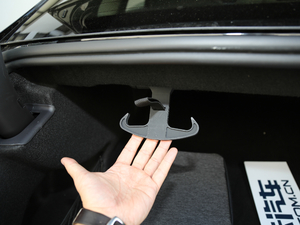 2017Z700H 1.8T ԄŞ g