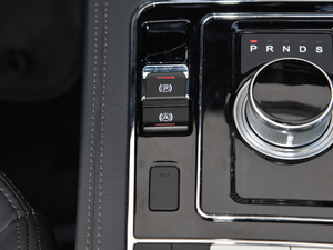 2017Z700H 1.8T Ԅ(dng)Ş п؅^(q)