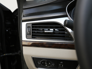 2017Z700H 1.8T Ԅ(dng)Ş п؅^(q)