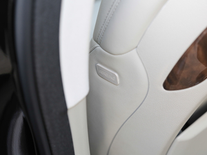 2017Z700H 1.8T ԄŞ п؅^