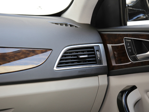 2017Z700H 1.8T ԄŞ п؅^(q)