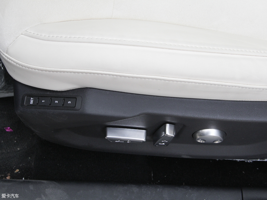 2018̩T500 1.5T Ԅ(dng)ܻ(lin)Ş