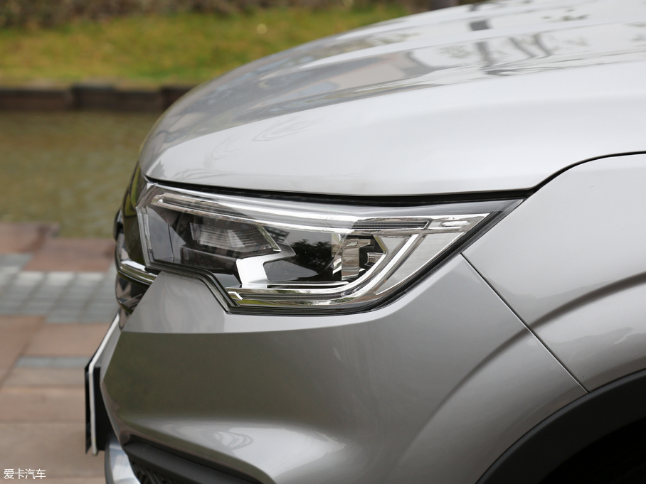 2018̩T500 1.5T ԄܻF