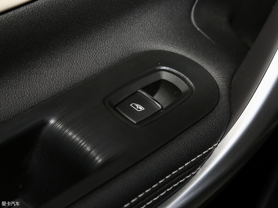 2018̩T500 1.5T ԄӺA