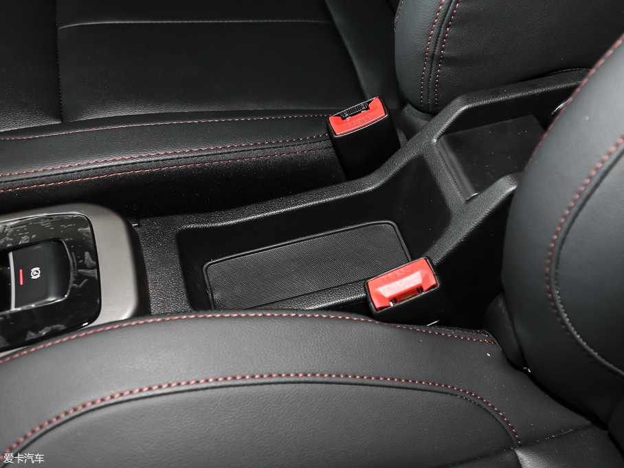 2018�̩E200 �w�~(y��)��