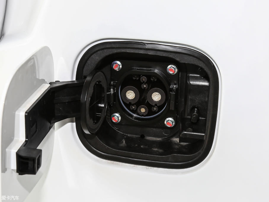 2018�̩E200 �w�~��