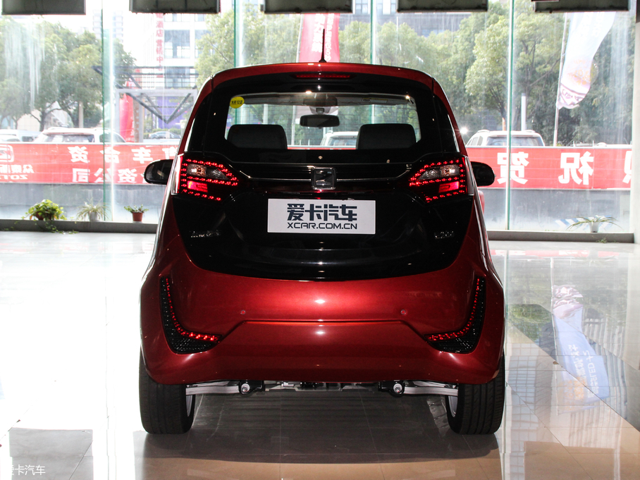 2018�̩E200 Pro