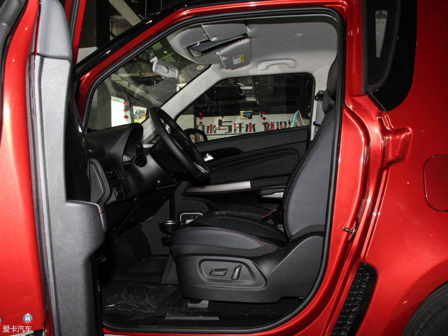 2018�̩E200 Pro