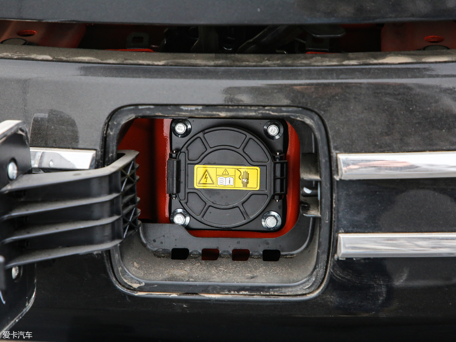 2018�̩E200 ���R��