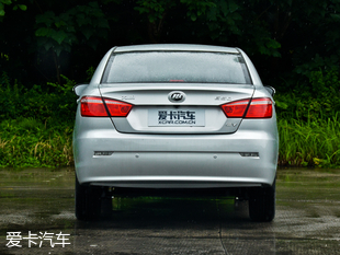 力帆汽車2018款力帆650 EV