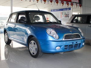 2010款1.3L 手动标准版 整体外观