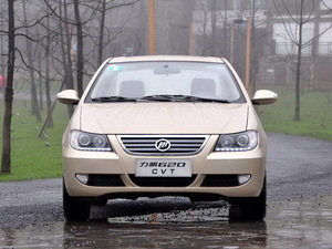 2010款1.6L CVT精钻型 正前