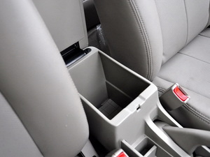 2010��1.6L CVT���@�� ���g����