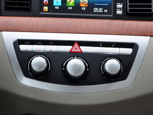 2010��1.6L CVT���@�� �п؅^