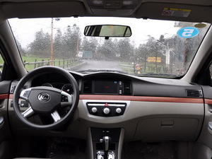 2010��1.6L CVT���@�� �п؅^(q��)