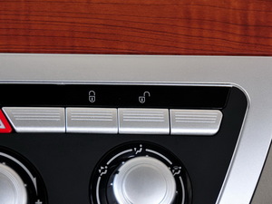 2010��1.6L CVT���@�� �п؅^