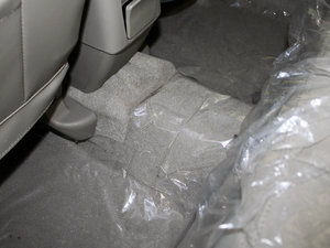 2010款1.5L 手动精英型 空间座椅