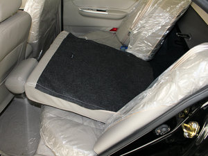 2010款1.5L 手动精英型 空间座椅