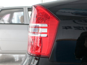 2010��1.5L �քӾ�Ӣ�� �������^