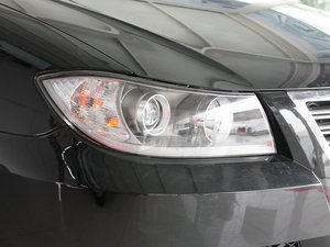 2010款1.5L 手动精英型 细节外观