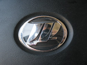 2010款1.3L 手动舒适版 中控区