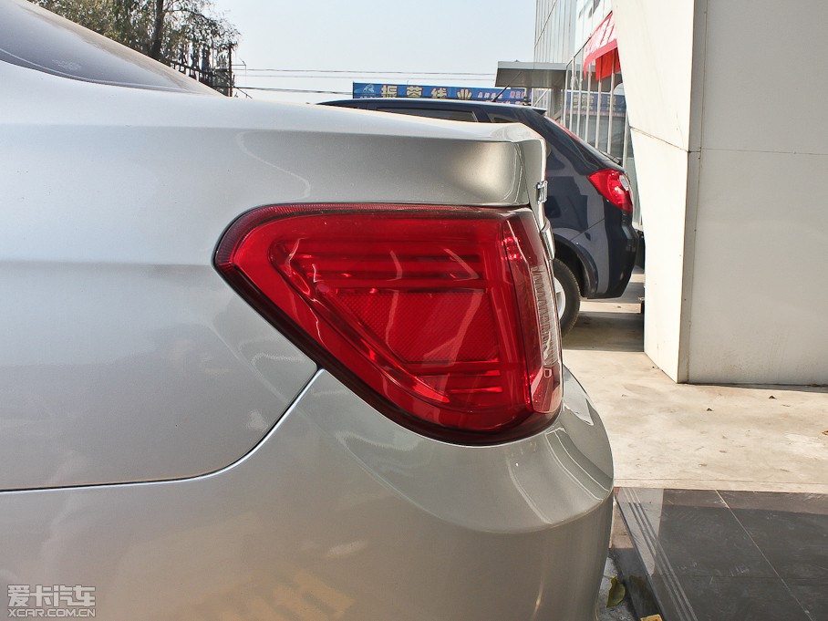 2013������720 1.8L �քӺ��A��