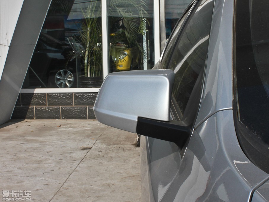 2013������720 1.8L �քӺ��A��