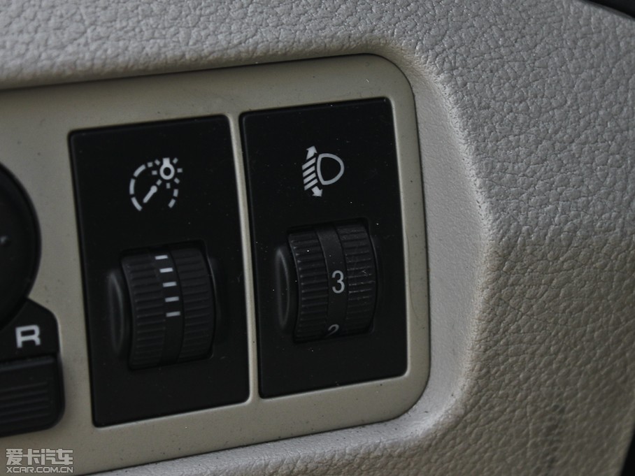 2013������720 1.8L �քӺ��A��