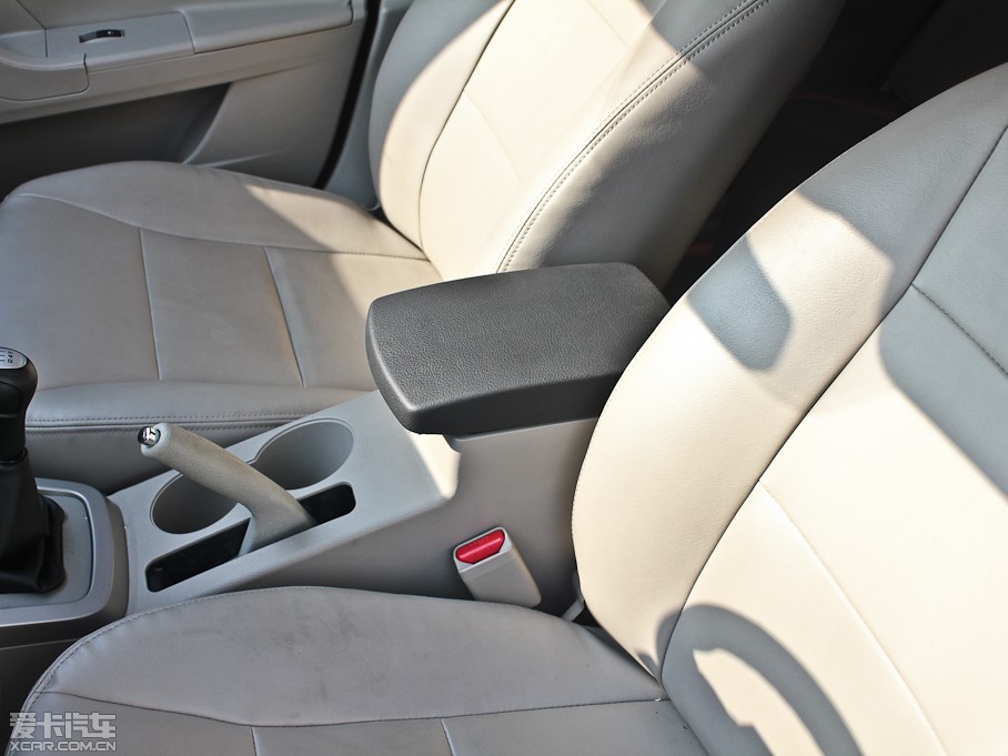 2013������720 1.8L �քӺ��A��