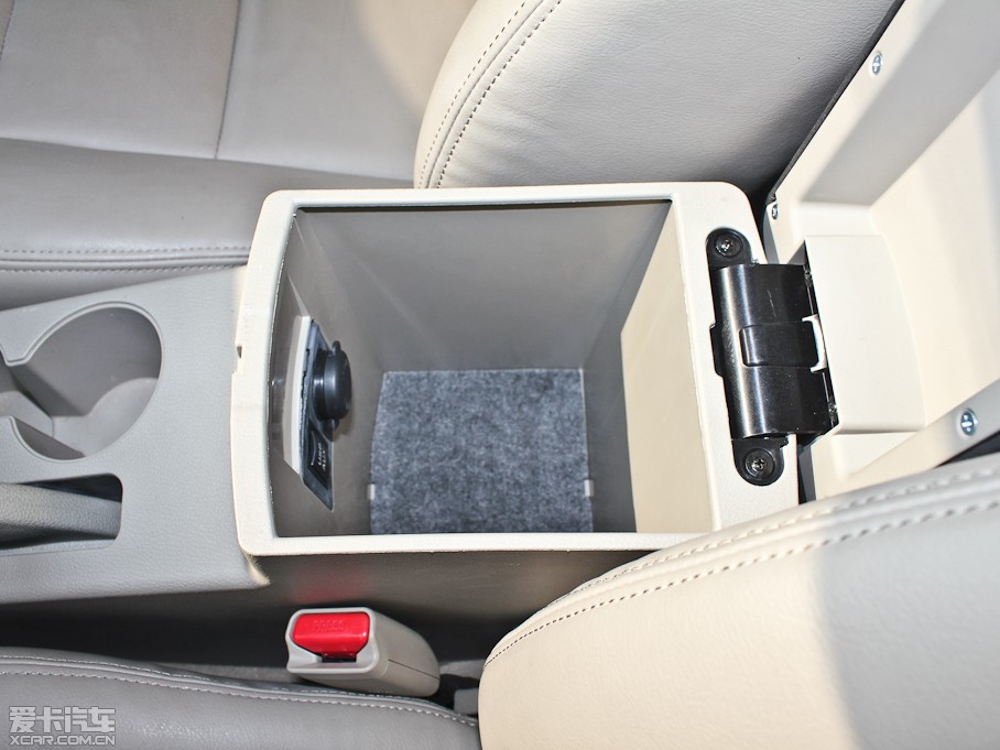 2013������720 1.8L �քӺ��A��