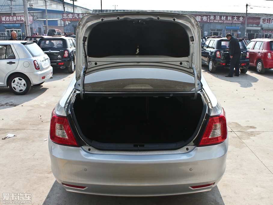 2013������720 1.8L �քӺ��A��