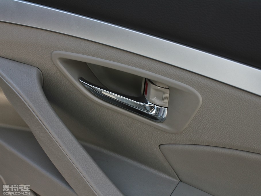 2013������720 1.8L �քӺ��A��