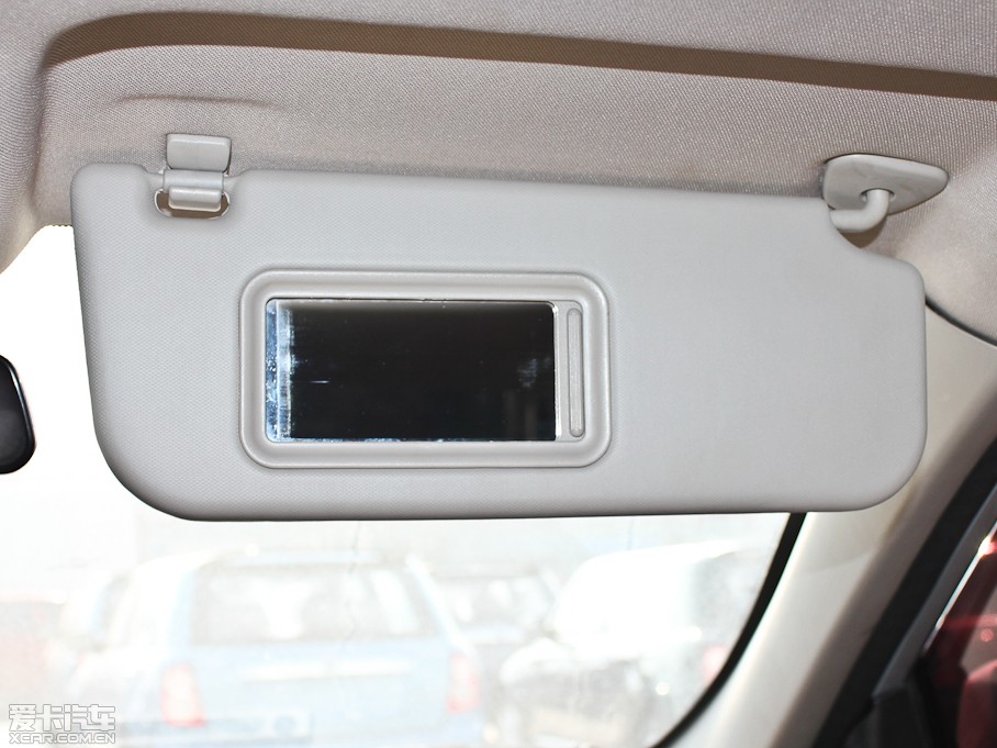 2013������720 1.8L �քӺ��A��