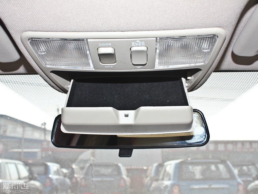 2013������720 1.8L �քӺ��A��