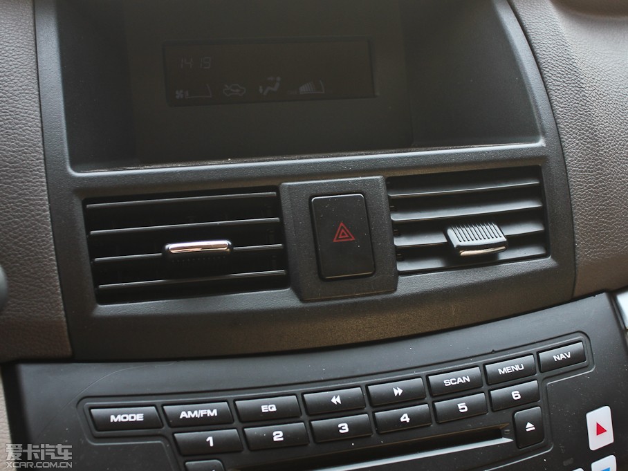 2013������720 1.8L �քӺ��A��