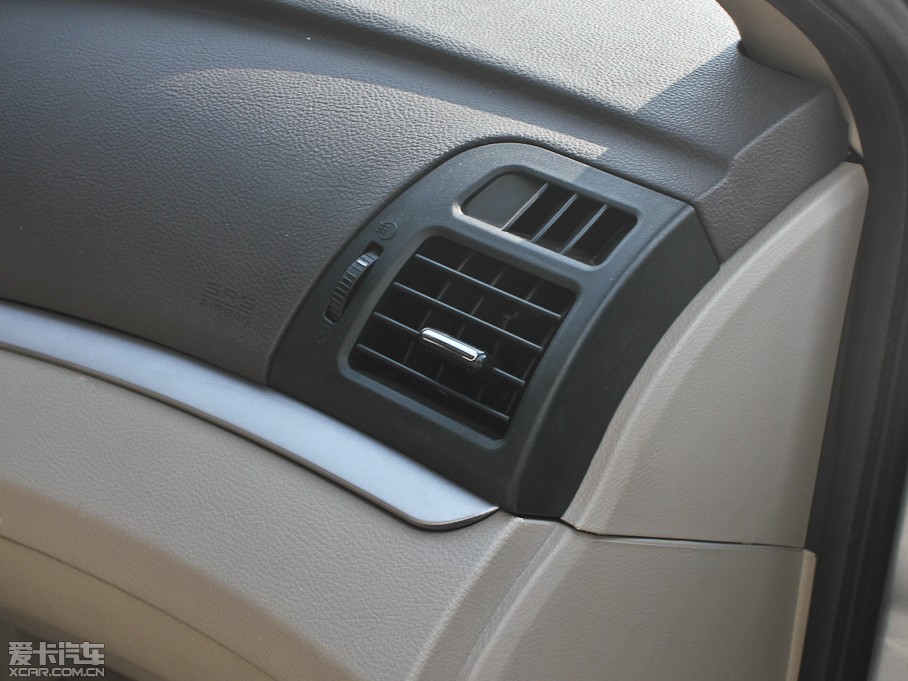 2013������720 1.8L �քӺ��A��