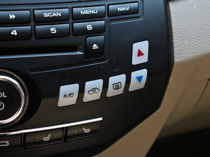 2013��1.8L �քӺ��A�� �п؅^