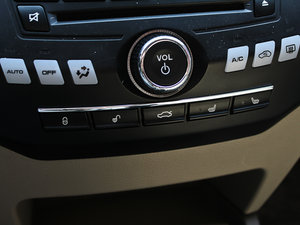 2013��1.8L �քӺ��A�� �п؅^