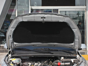 2013款1.8L 手动豪华版 其它