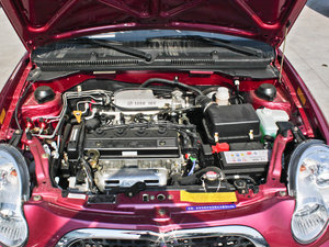 2012款冠军版 1.3L 酷行 发动机