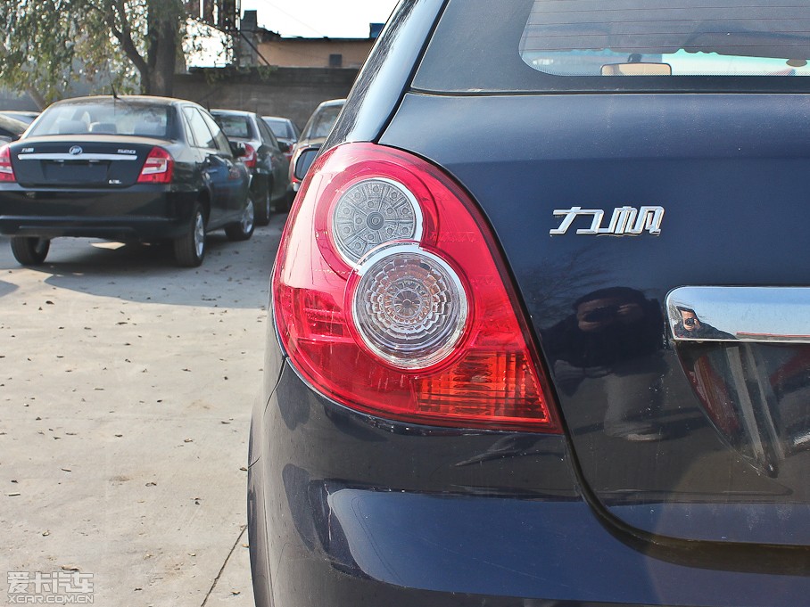 2011������520i 1.3L ���m��