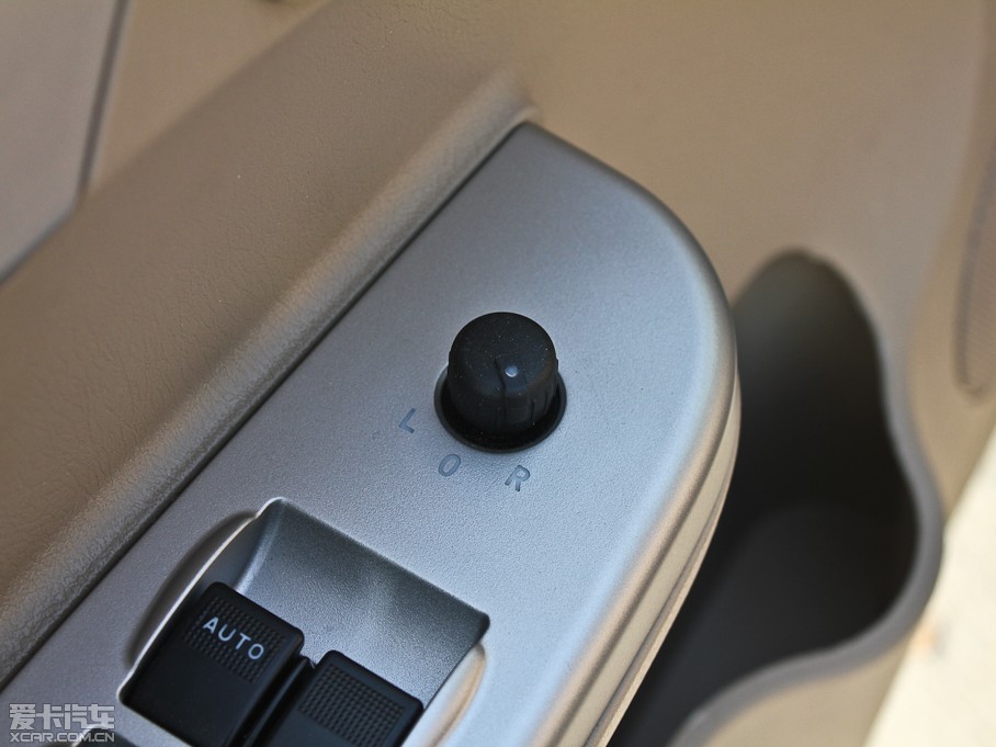 2011������520i 1.3L ���m��