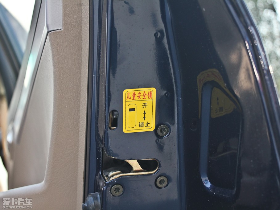 2011������520i 1.3L ���m��