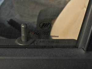 2011��1.3L ���m�� �������^