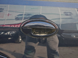 2011��1.3L ���m�� �������^